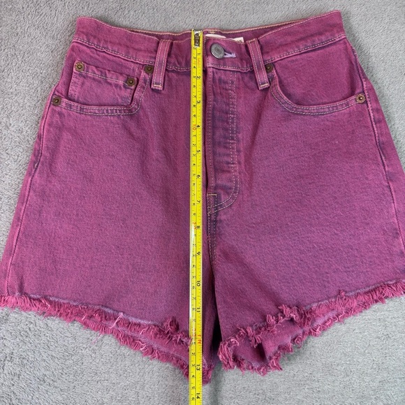 Levi's Pinkish Red High Rise Jean Shorts with Washed Look Size 25 - Picture 4 of 10